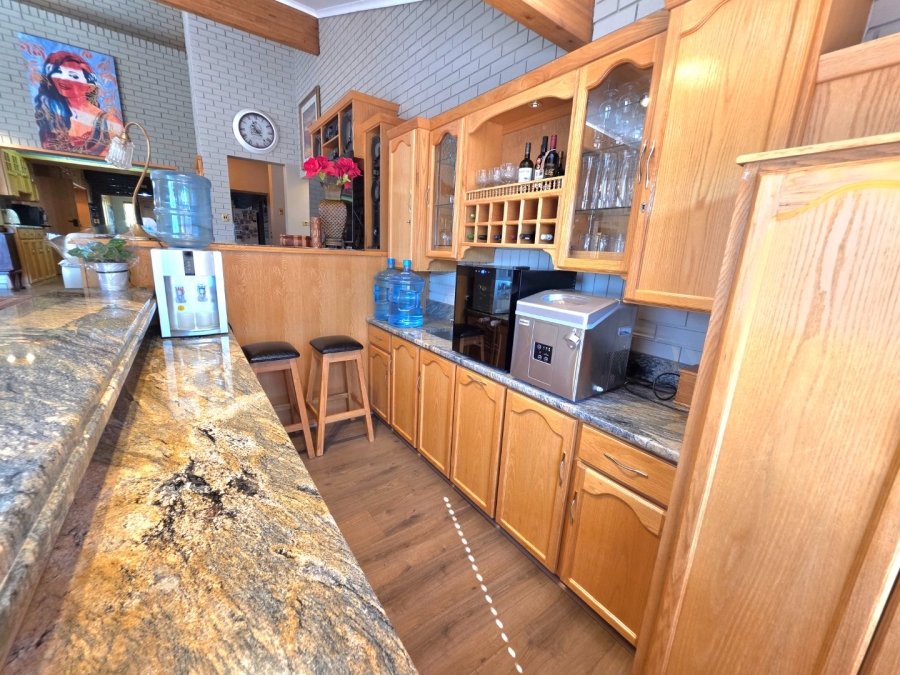 4 Bedroom Property for Sale in Panorama Free State